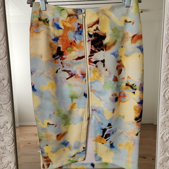 J.O.A. Los Angeles Pencil Zipper Skirt Size Large - Picture 10 of 12